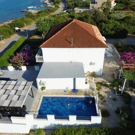 Fei Fei Apartments 2 Račišće Esterno foto