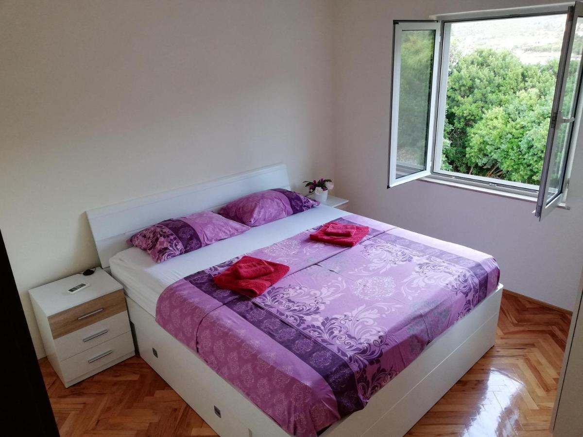Fei Fei Apartments 2 Račišće Esterno foto