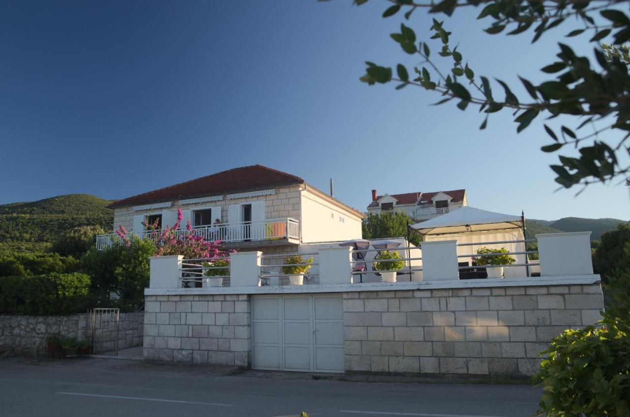 Fei Fei Apartments 2 Račišće Esterno foto