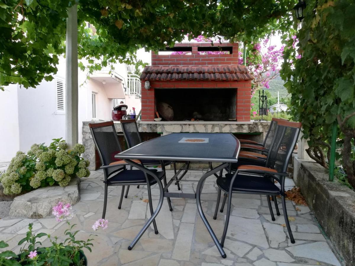 Fei Fei Apartments 2 Račišće Esterno foto